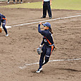 抑え　＃田内選手