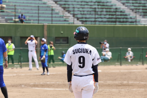 代走　杉浦選手