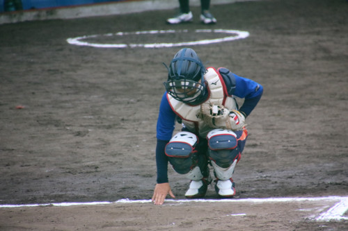 守備入る前のルーティン　＃清原選手