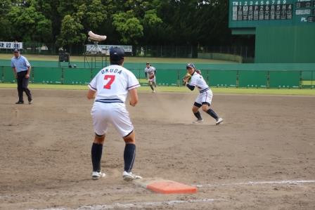 ハラハラドキドキの最終回。最後はセカンドゴロで試合終了