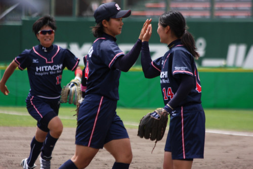 見事1回零封！泉（花）選手！