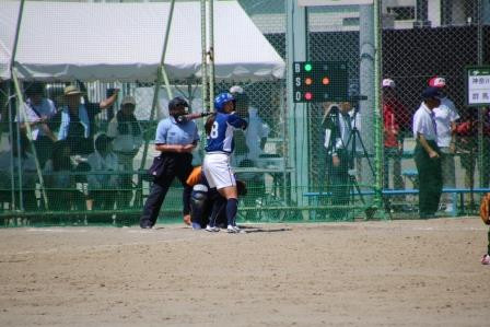 山中選手のバッタ―ボックス！これは貴重な１枚ですョ！