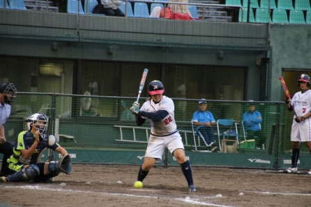 結果、四球で出塁