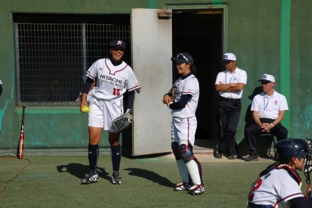 緊迫した投手戦の中、攻撃の間は一休み