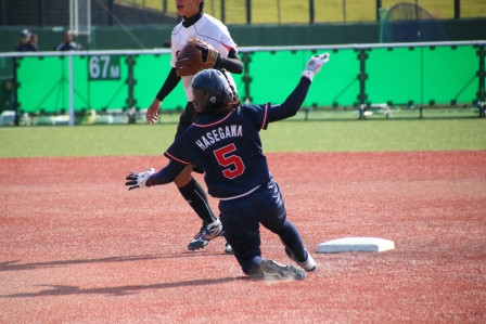 バントの間に2塁へ！
