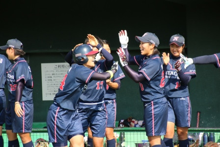 祝福を受ける木村選手！