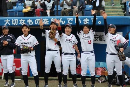 田邊選手のインタビュー中に皆はこれ・・