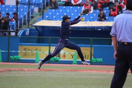 緊急登板した小薗投手