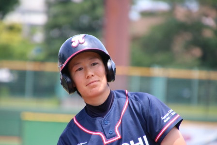 レフト前ヒットで一塁！奥田選手も好調です！