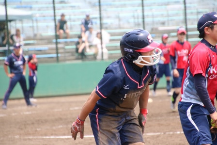 ホームラン後の次の打席でも一塁へヘッドスライディング！気合いの松畑選手