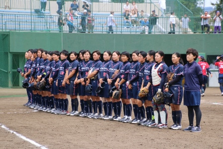 今年も神奈川県代表となり笑顔の整列。日立サンディーバ！