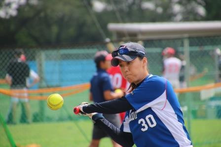 負けたら終わり。入念にノックする鈴木監督