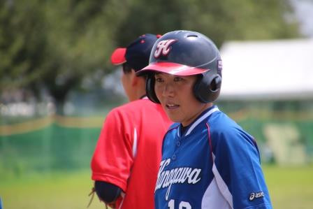 レフト前ヒットで出塁。打撃も上向きの林選手