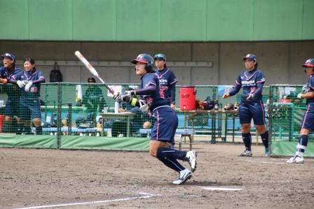 木村選手も代打でタイムリーを放ちます！
