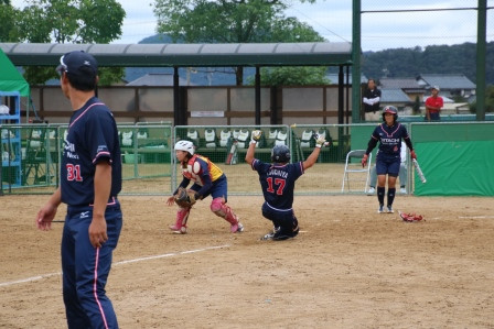 ２塁から一気にホームへ！槌谷選手