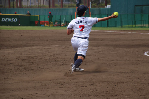 サードは任せなさい！サイドスローでびゅーん#奥田選手