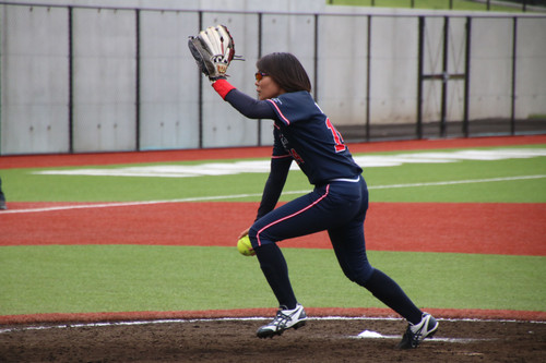 ビックカメラ打線を３回１点に抑えた泉投手