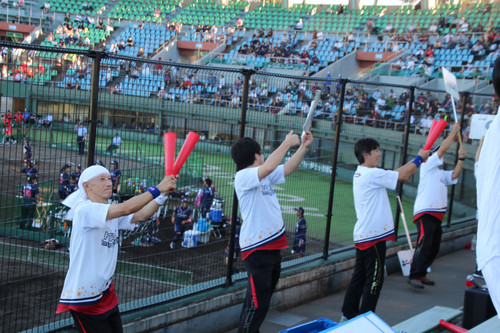 応援団ものりのりです。