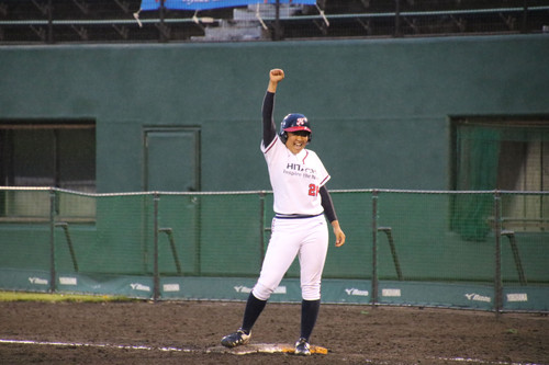 リーグ戦初打ヒットで喜びいっぱい#大越選手