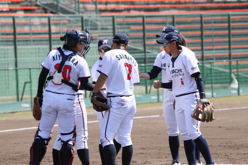 しまっていこう、初回の内野手の円陣