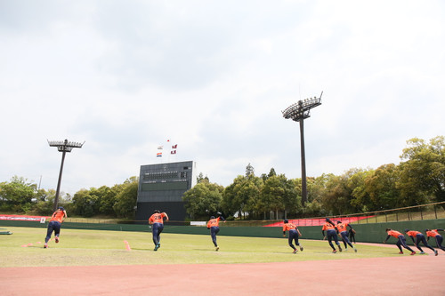 勝利に向かって走る！