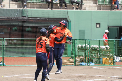 ナイス ホームラン #松岡選手、#鈴木(鮎)選