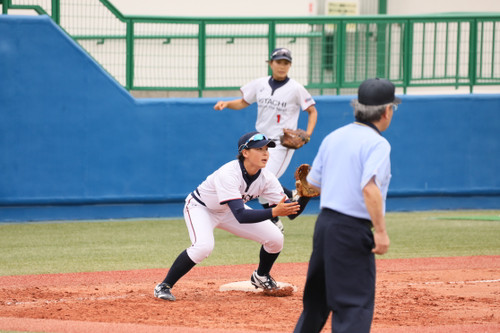 三塁は＃杉浦選手が死守します