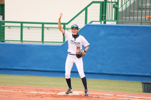 さあ元気出していきましょう。いつも元気な＃平田選手