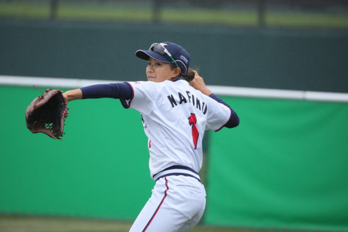 バックホーム送球　＃加福選手