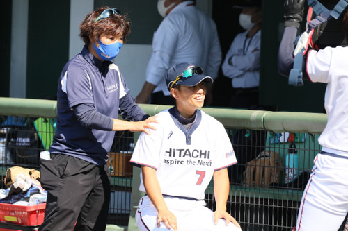 笑顔の#坂本結選手と＃田中トレーナー