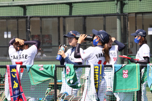 今日は暑くなるからね。水分補給は大切です