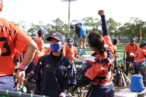 やったぞー#清原選手、#廣部通訳の貢献も大きい！