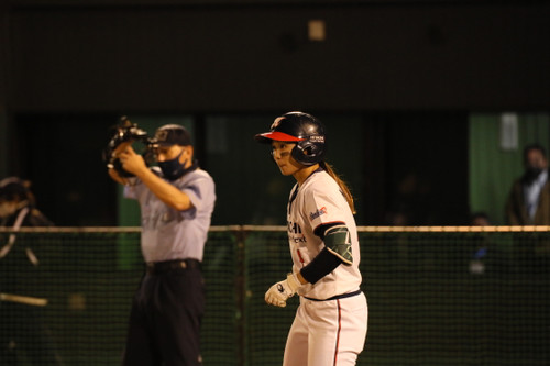 粘りに粘って。絶対に塁に出るという意思の強さ#那須選手