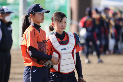 私たちの出番はいつかなぁ#佐藤選手と#服部選手