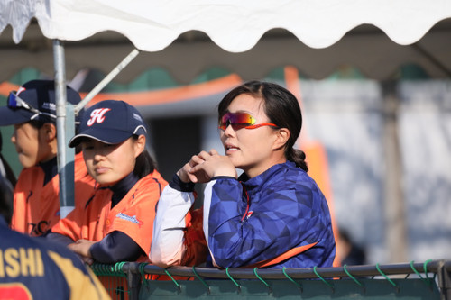 若いバッテリーを見守る#清原選手