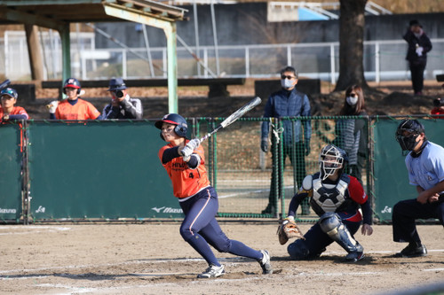 打った瞬間ホームランとわかる特大アーチ！#那須選手