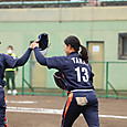 マウンドに向けて走る#清原選手と#田内選手