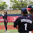 ２塁塁上で笑顔。＃高瀬選手