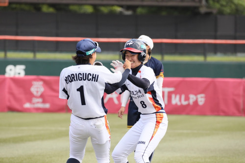 喜び合う二人　＃藤森選手　＃堀口選手