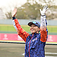 スタンドにむけて…　＃森山選手