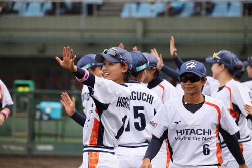 ハイタッチ！　＃堀口選手