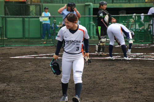 相手チームベンチ横切る時にも礼儀正しく#高瀬選手