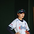 ベンチで暑さ対策#長谷川選手