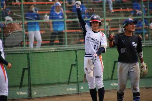 唐牛選手３塁まで爆走！
