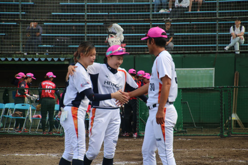 #長谷川選手の頑張りを称える#村山監督
