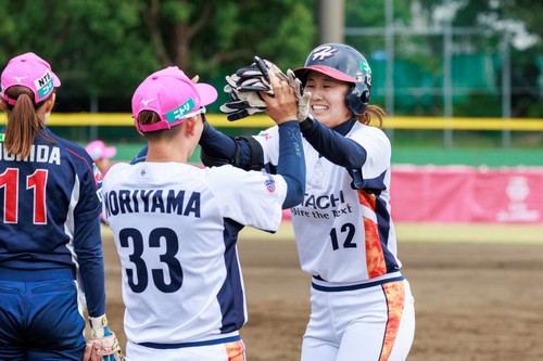 #鈴木選手代打登場でセンター前タイムリーヒット