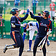 ＃山内選手と＃笠原選手喜びのハイタッチ