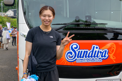 チームバスとハイ！ピース＃長谷川選手