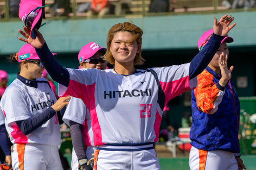 どうよ？と大きく構える#山内選手