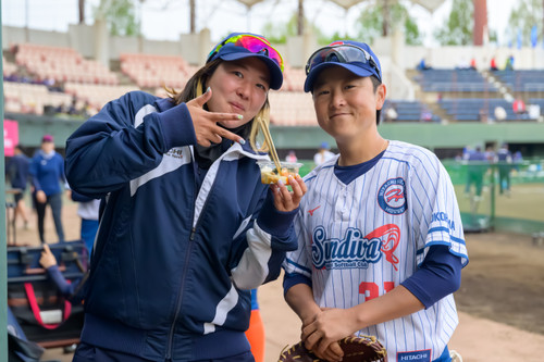 試合前の捕食です